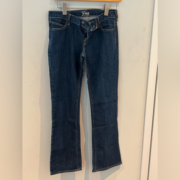 Womens OLD NAVY SIZE 4 DIVA JEANS (c) - Picture 2 of 6